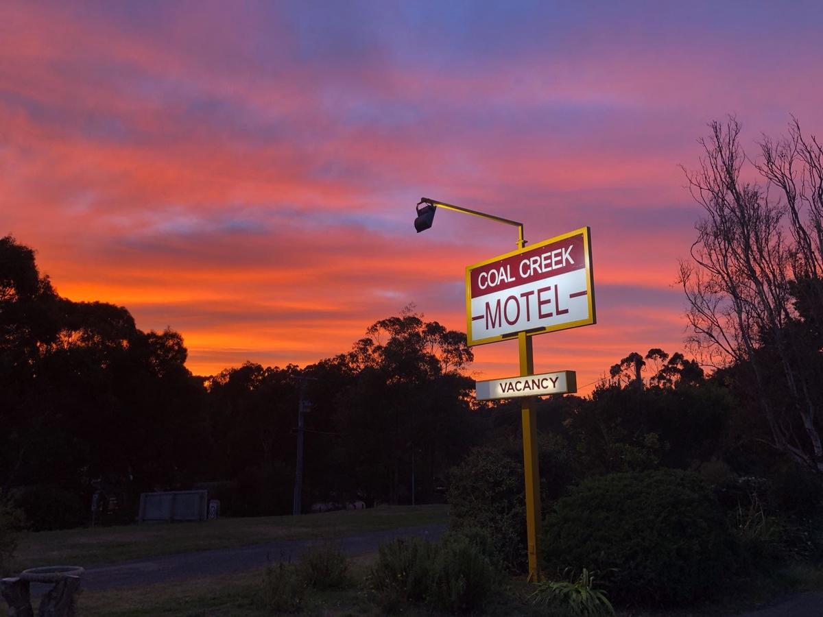 Coal Creek Motel Korumburra Exterior foto